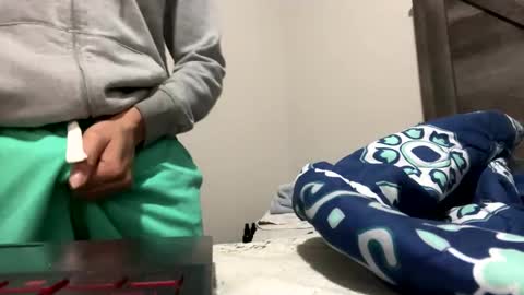 Snapshot of bigsvcklounge chatting on January 2025 11:16:01 PM Prosperity online show from January 2025 11:16:01 PM