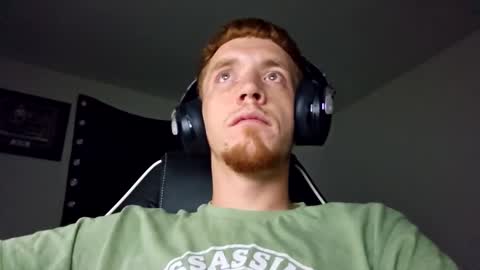 Snapshot of bigwhited2115 chatting on September 2025 07:45:01 AM Onlyfans redheadedwhitedick online show from September 2025 07:45:01 AM