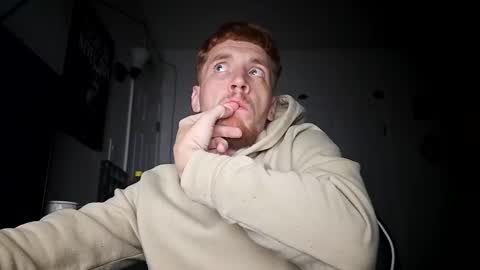 Snapshot of bigwhited2115 chatting on October 2025 06:54:01 AM Onlyfans redheadedwhitedick online show from October 2025 06:54:01 AM