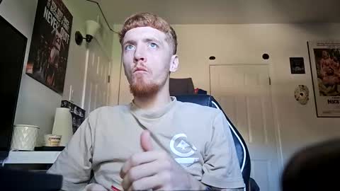 Snapshot of bigwhited2115 chatting on October 2025 09:10:02 PM Onlyfans redheadedwhitedick online show from October 2025 09:10:02 PM