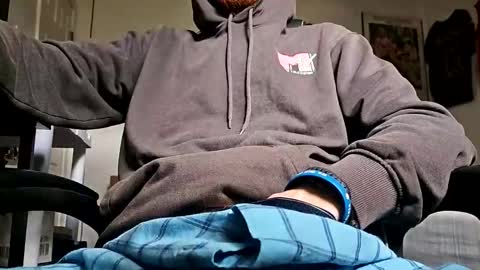 Snapshot of bigwhited2115 chatting on November 2025 10:04:01 PM Onlyfans redheadedwhitedick online show from November 2025 10:04:01 PM