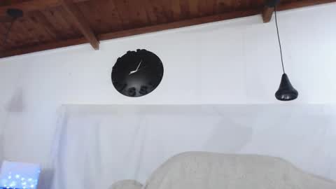 Snapshot of bigzehuz chatting on January 2025 04:30:02 AM andres online show from January 2025 04:30:02 AM