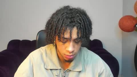 Sebas online show from October 2025 01:00:02 PM