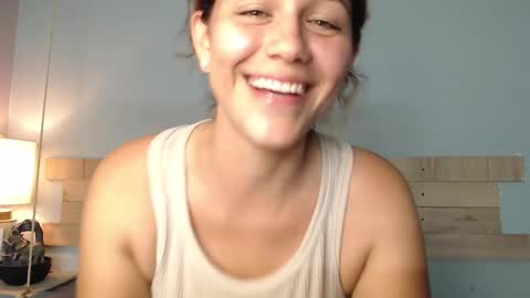 Snapshot of biki_sensual chatting on October 2025 03:51:02 AM hi soy natural girl biki online show from October 2025 03:51:02 AM