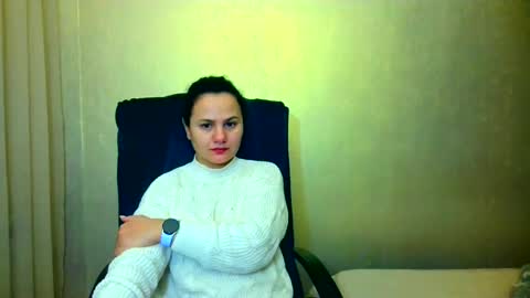 Snapshot of bililay chatting on February 2025 10:34:02 PM DOM NIKA online show from February 2025 10:34:02 PM