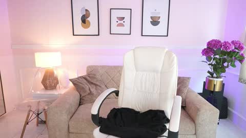 billiebrownn online show from October 2025 07:16:02 PM