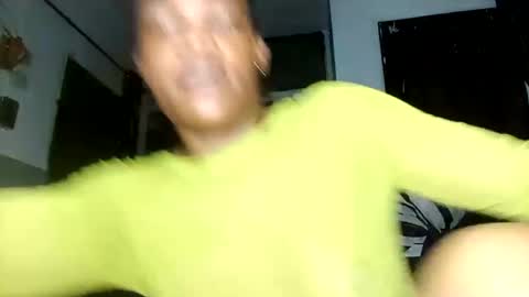 Snapshot of billy_1212 chatting on December 2024 09:13:02 PM billy_1212 online show from December 2024 09:13:02 PM