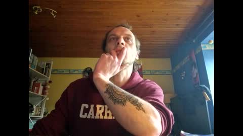 Snapshot of billy_fingercut chatting on January 2025 01:53:02 PM Billy FingerCut online show from January 2025 01:53:02 PM