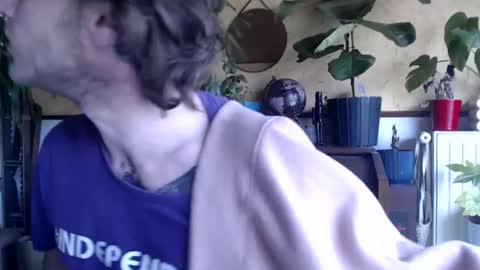 Snapshot of billy_fingercut chatting on March 2025 10:16:02 AM Billy FingerCut online show from March 2025 10:16:02 AM