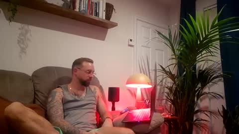 Billyboy online show from September 2025 06:13:02 PM