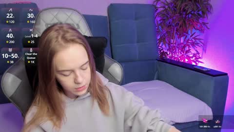 Julia online show from January 2025 08:32:02 AM