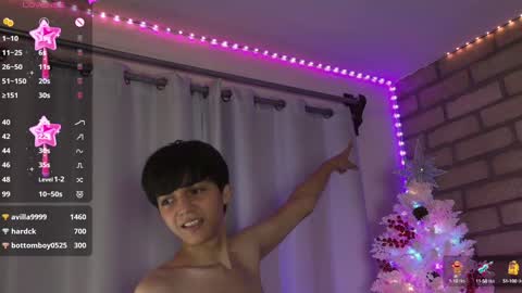 Snapshot of bl_cos chatting on December 2024 03:49:01 AM Biel online show from December 2024 03:49:01 AM