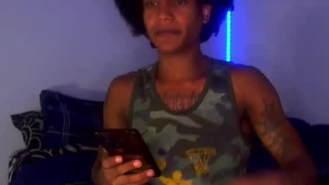 Snapshot of black_arthur chatting on November 2025 02:37:02 PM Black Arthur online show from November 2025 02:37:02 PM