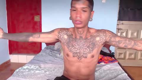 black_firex online show from November 2025 04:40:02 PM