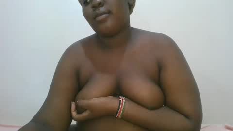 black_goddess200 online show from February 2025 10:19:01 AM