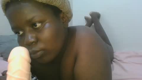 black_goddess200 online show from February 2025 07:48:02 PM
