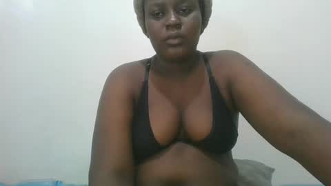 black_goddess200 online show from February 2025 04:50:01 AM