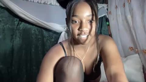 MORENITA ISA online show from February 2025 12:26:01 AM