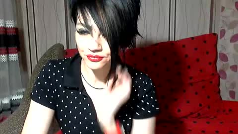 black_hot_01 online show from December 2024 11:18:02 PM