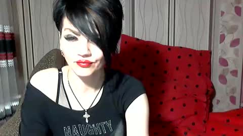 black_hot_01 online show from December 2024 11:13:02 PM