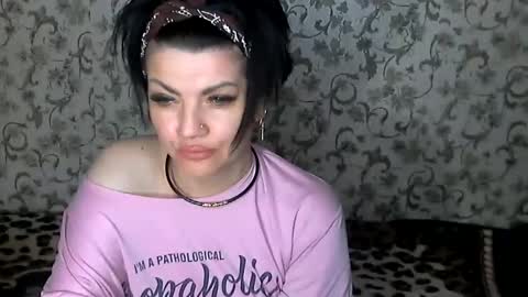 black_hot_01 online show from September 2025 10:37:01 PM