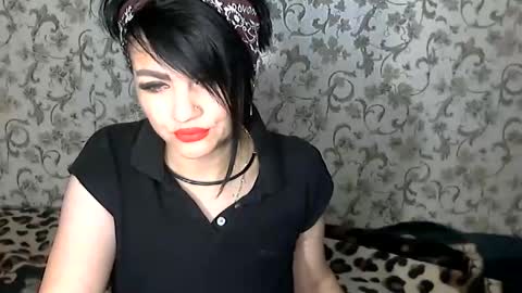 black_hot_01 online show from October 2025 04:29:01 AM