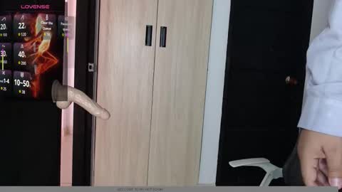 black_penis22 online show from October 2025 03:54:02 PM