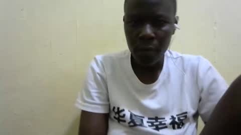 Snapshot of black_queen_ke chatting on November 2025 01:13:02 PM black_queen_ke online show from November 2025 01:13:02 PM