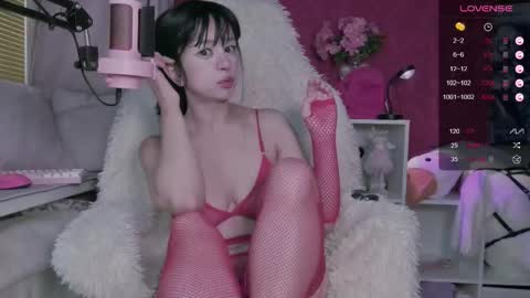 Snapshot of blackberrybae chatting on October 2025 03:15:02 AM Berry online show from October 2025 03:15:02 AM