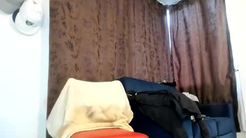 Snapshot of blackcoach chatting on October 2025 04:38:02 PM blackcoach online show from October 2025 04:38:02 PM