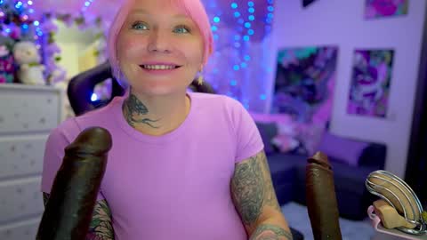 Alice online show from December 2024 09:58:02 PM