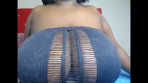 Snapshot of blackladyqx chatting on February 2025 10:59:01 PM blackladyqx online show from February 2025 10:59:01 PM