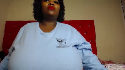 Snapshot of blackladyqx chatting on February 2025 03:56:02 AM blackladyqx online show from February 2025 03:56:02 AM