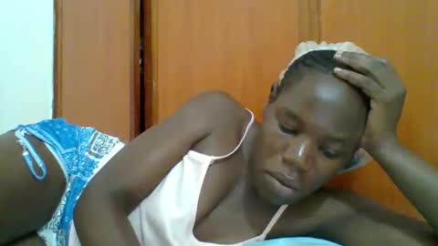 SARAH online show from November 2025 07:41:02 AM