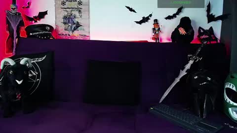 Snapshot of blackwolf_6 chatting on October 2025 06:50:02 PM Dave online show from October 2025 06:50:02 PM