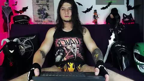 Snapshot of blackwolf_6 chatting on October 2025 07:34:01 PM Dave online show from October 2025 07:34:01 PM