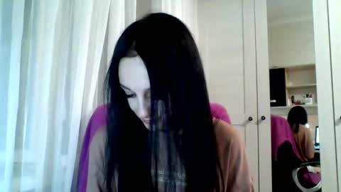 Ivy online show from February 2025 05:11:02 PM