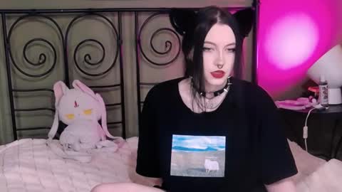 Snapshot of blacky_tea chatting on October 2025 03:29:02 AM blacky_tea online show from October 2025 03:29:02 AM