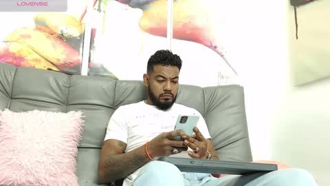 Richard online show from October 2025 12:13:02 PM