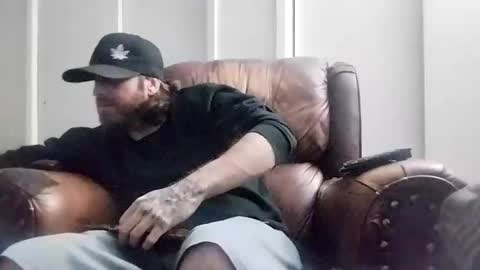 Snapshot of blahblam420 chatting on November 2025 05:09:02 AM blahblam420 online show from November 2025 05:09:02 AM