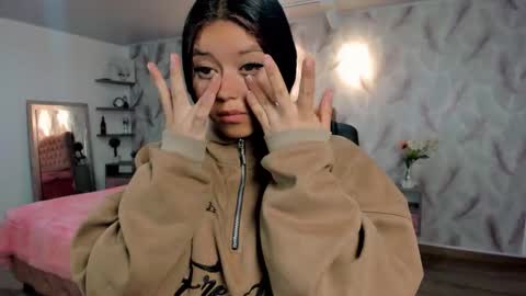 Blair  online show from October 2025 11:01:01 AM