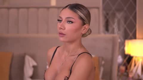 BlairSanders online show from October 2025 07:18:01 PM