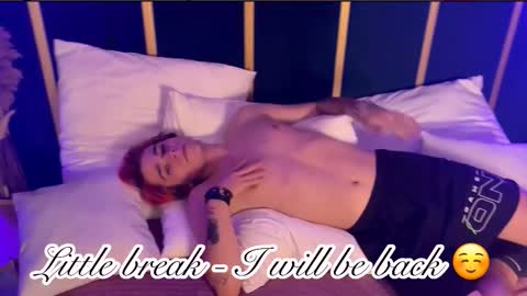 Blaiz online show from September 2025 12:12:01 AM