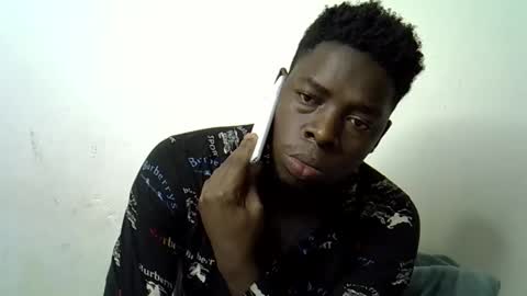 Snapshot of blesse_mixed chatting on October 2025 08:38:01 AM Black brown online show from October 2025 08:38:01 AM