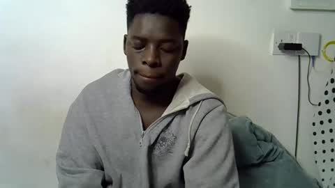 Snapshot of blesse_mixed chatting on November 2025 03:19:01 AM Black brown online show from November 2025 03:19:01 AM