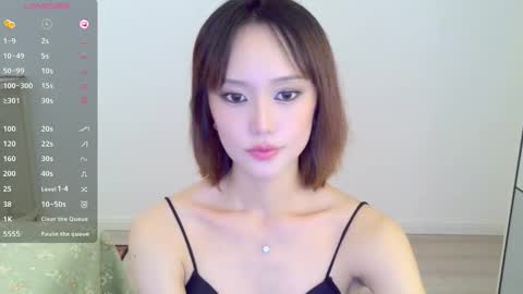 YoYo online show from September 2025 06:58:02 AM