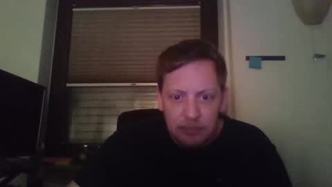 Snapshot of blonde32m chatting on March 2025 11:38:02 PM blonde32m online show from March 2025 11:38:02 PM