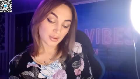 Meryem online show from November 2025 07:52:02 AM