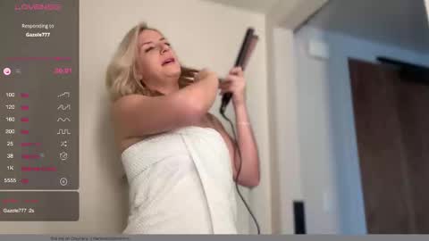 Ella Andersonn online show from March 2025 06:12:02 PM