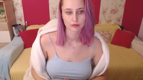 Natasha online show from March 2025 05:13:01 PM